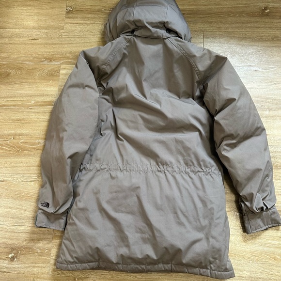 The North Face Men's gray Puffer Jacket size M - Picture 10 of 11
